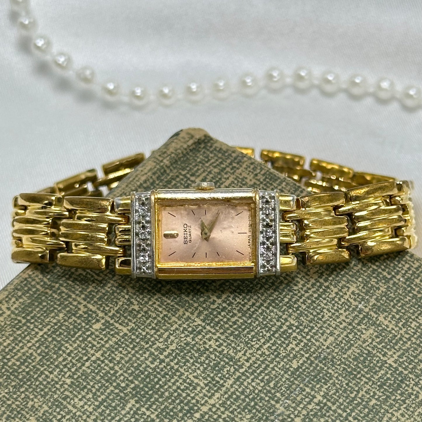 Dainty Pink Dial Diamanté Seiko Watch