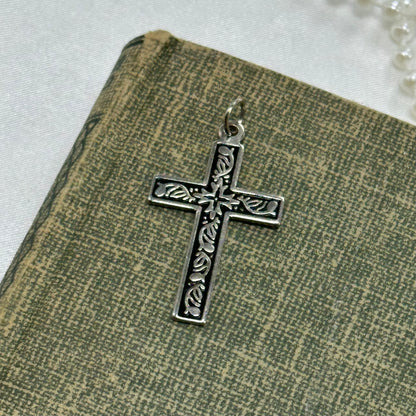 Vintage Silver and Green Pendant & Cross Pendant Bundle