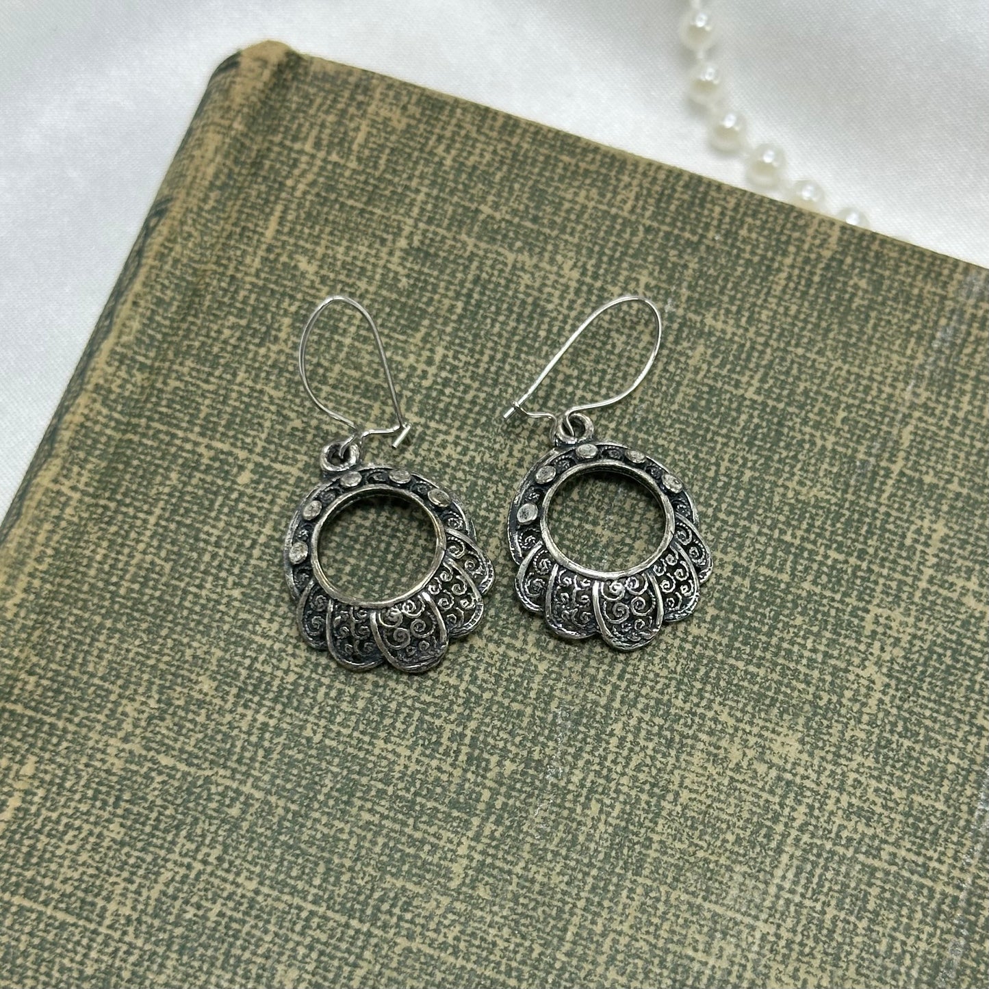 Silver Filigree Earrings