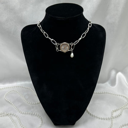 Chunky Chain Watch Choker with Pearl
