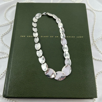 Vintage Avon Silver Oval Link Necklace