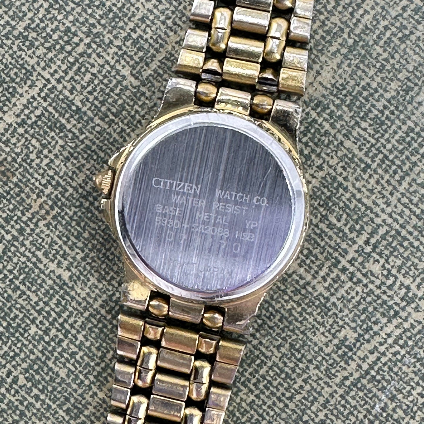 Vintage Gold Round Dial Citizen Watch