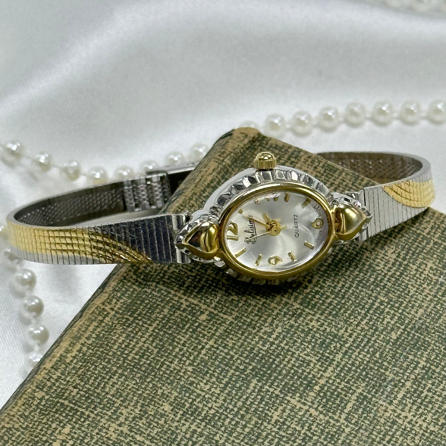 Two-Tone Bubble Dial Belisimo Heart Watch