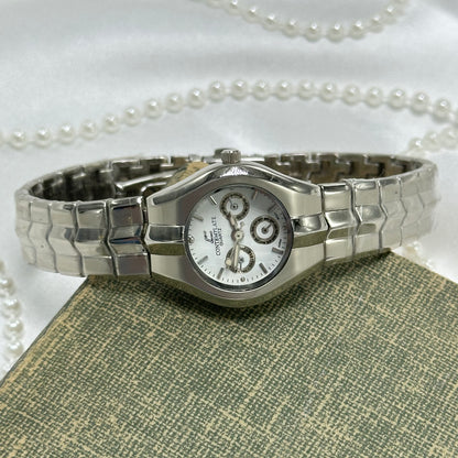 Silver Watch with Unique Calendar Dial