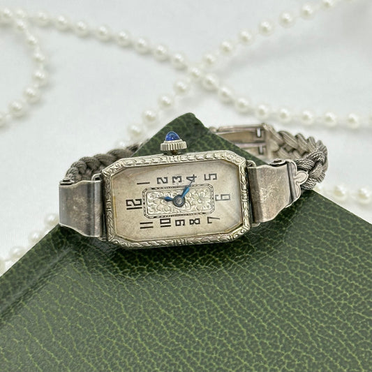 Antique 1930's Art Deco Wind Up Watch