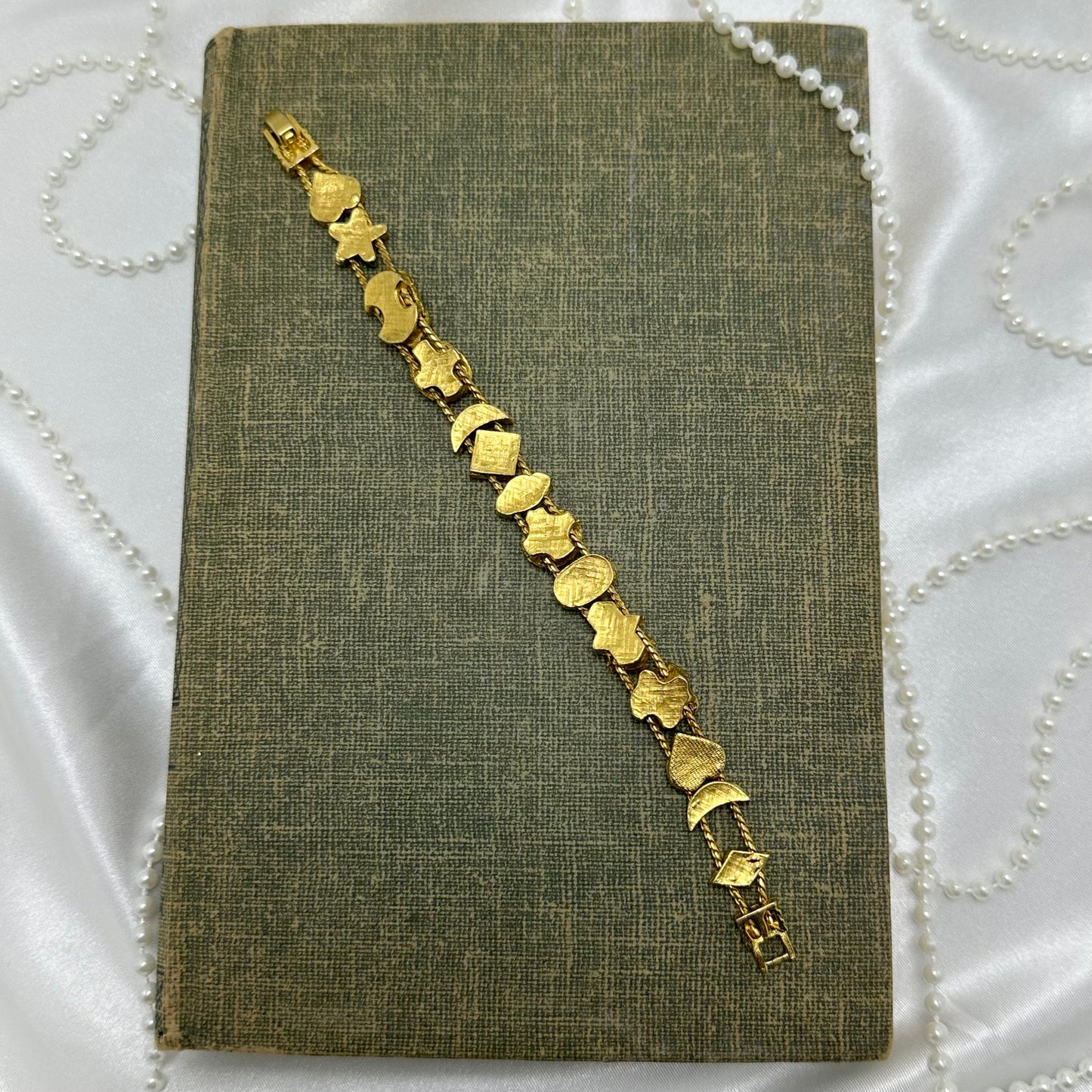 Gold Cameo Slider Charm Bracelet