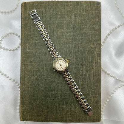 Two-Tone Round Dial Nelsonic Watch