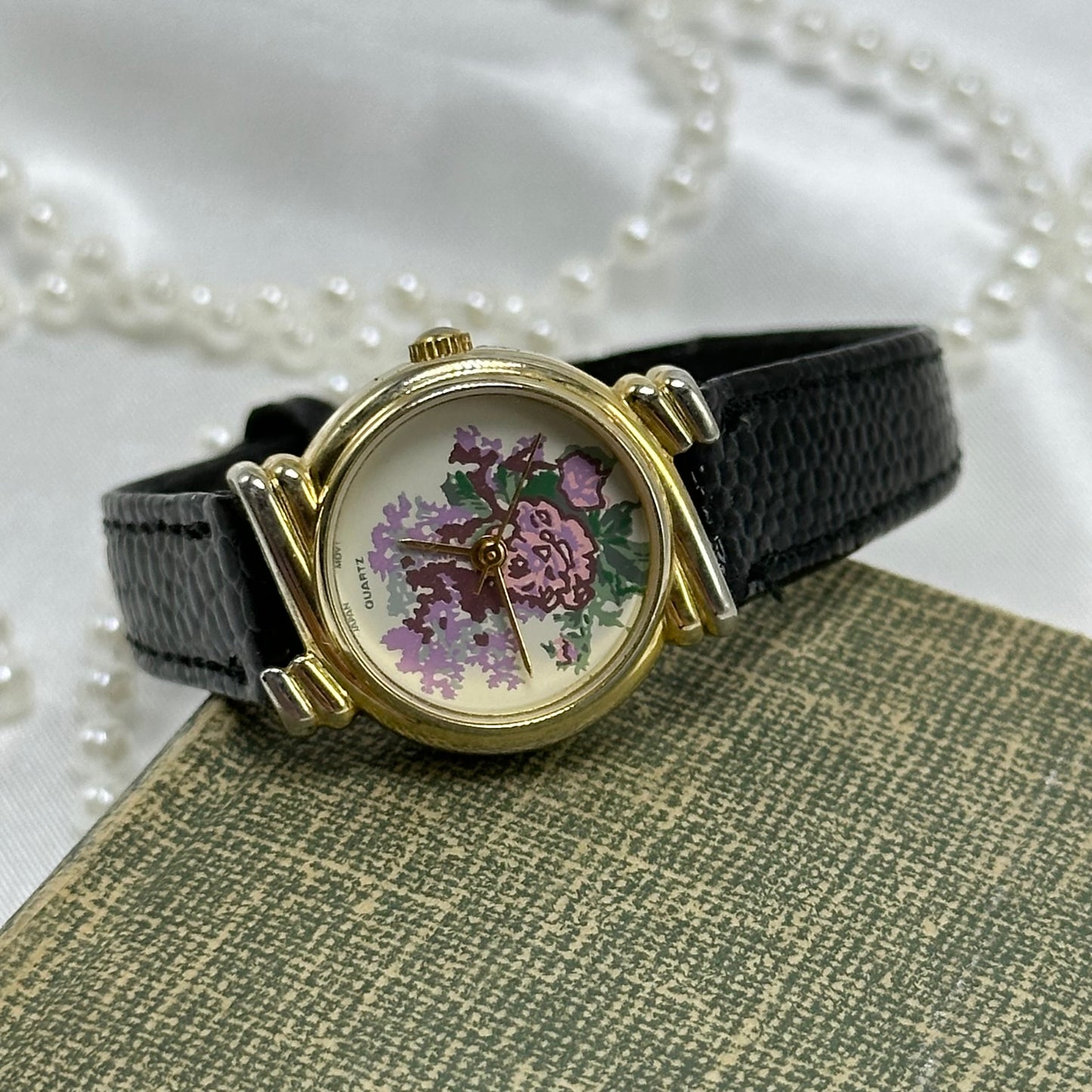 Vintage Gold Flower Dial Watch