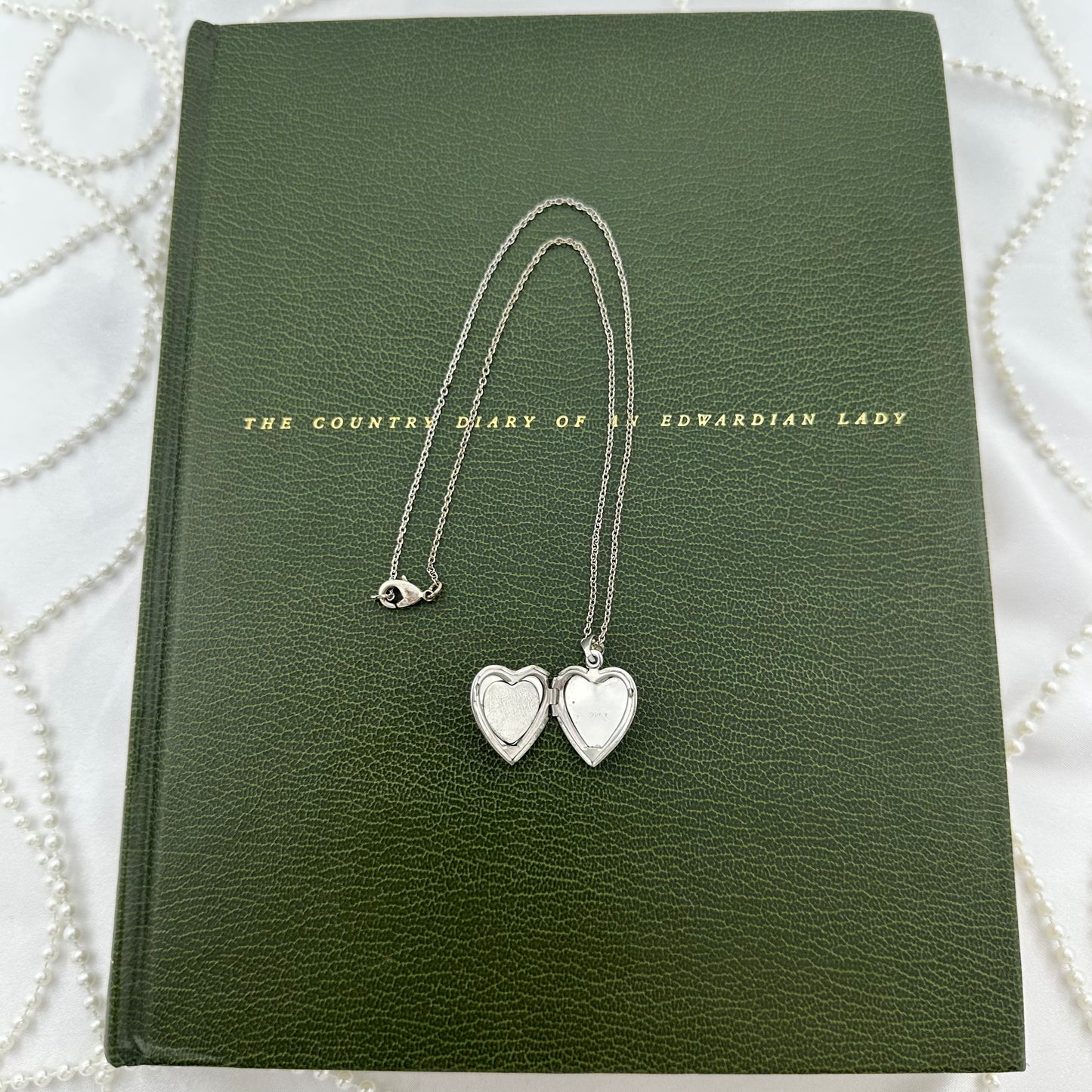 Vintage 925 Heart Locket Necklace with Four Leaf Clover Inside