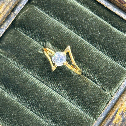 Solitaire Round Cubic Zirconia Stone Vintage Deadstock Ring 14k Gold Electroplated