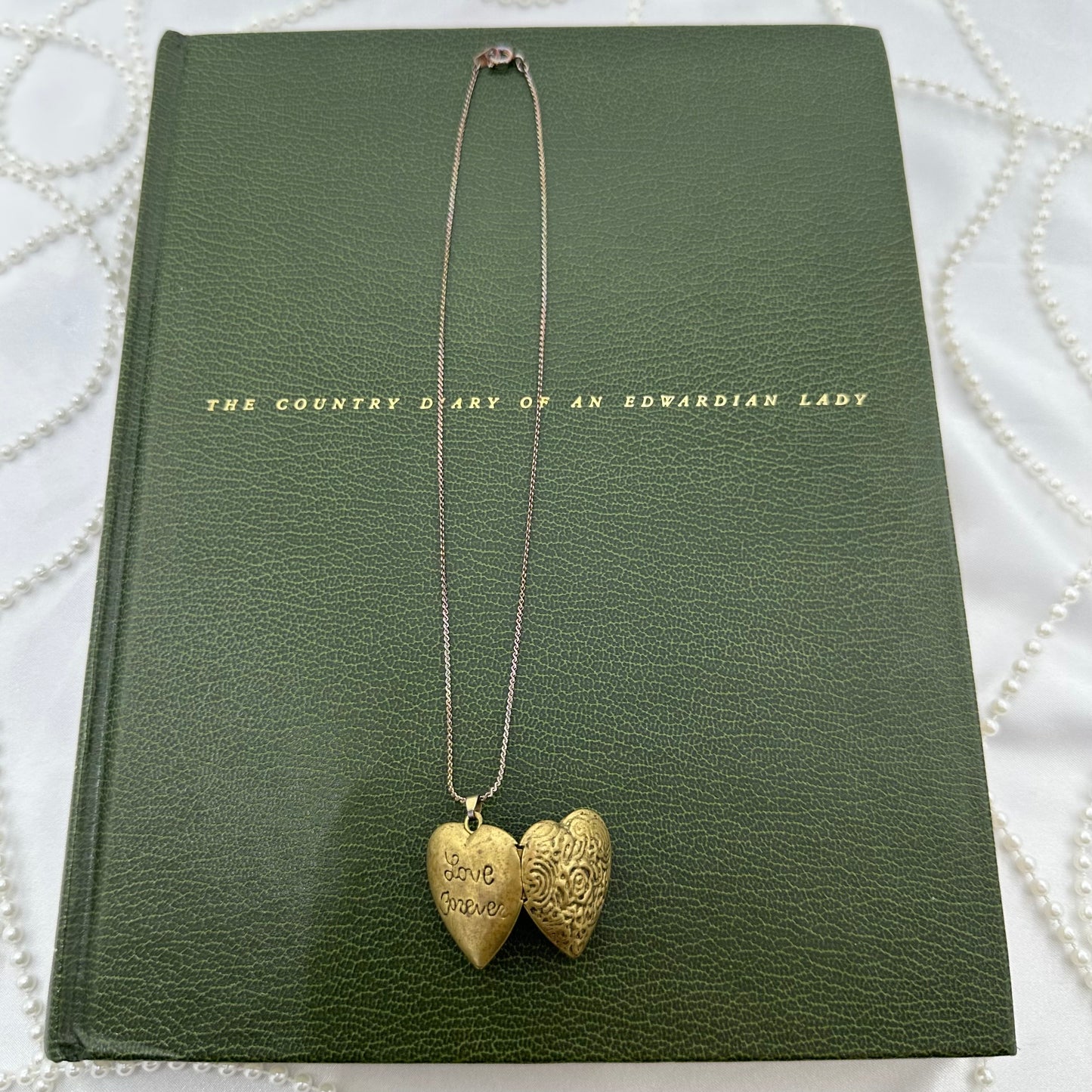 Vintage Gold “Love Forever” Heart Locket Necklace