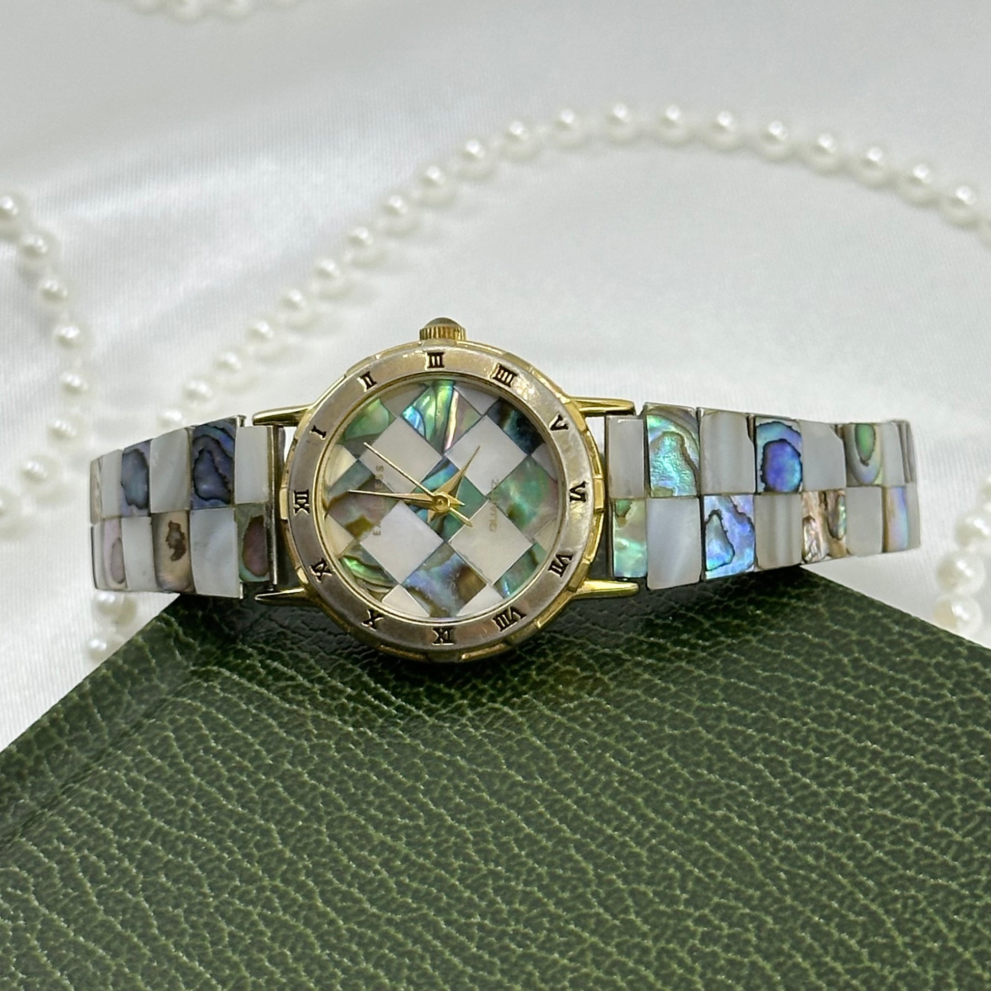 Checkered Abalone Gold Watch with Round Dial