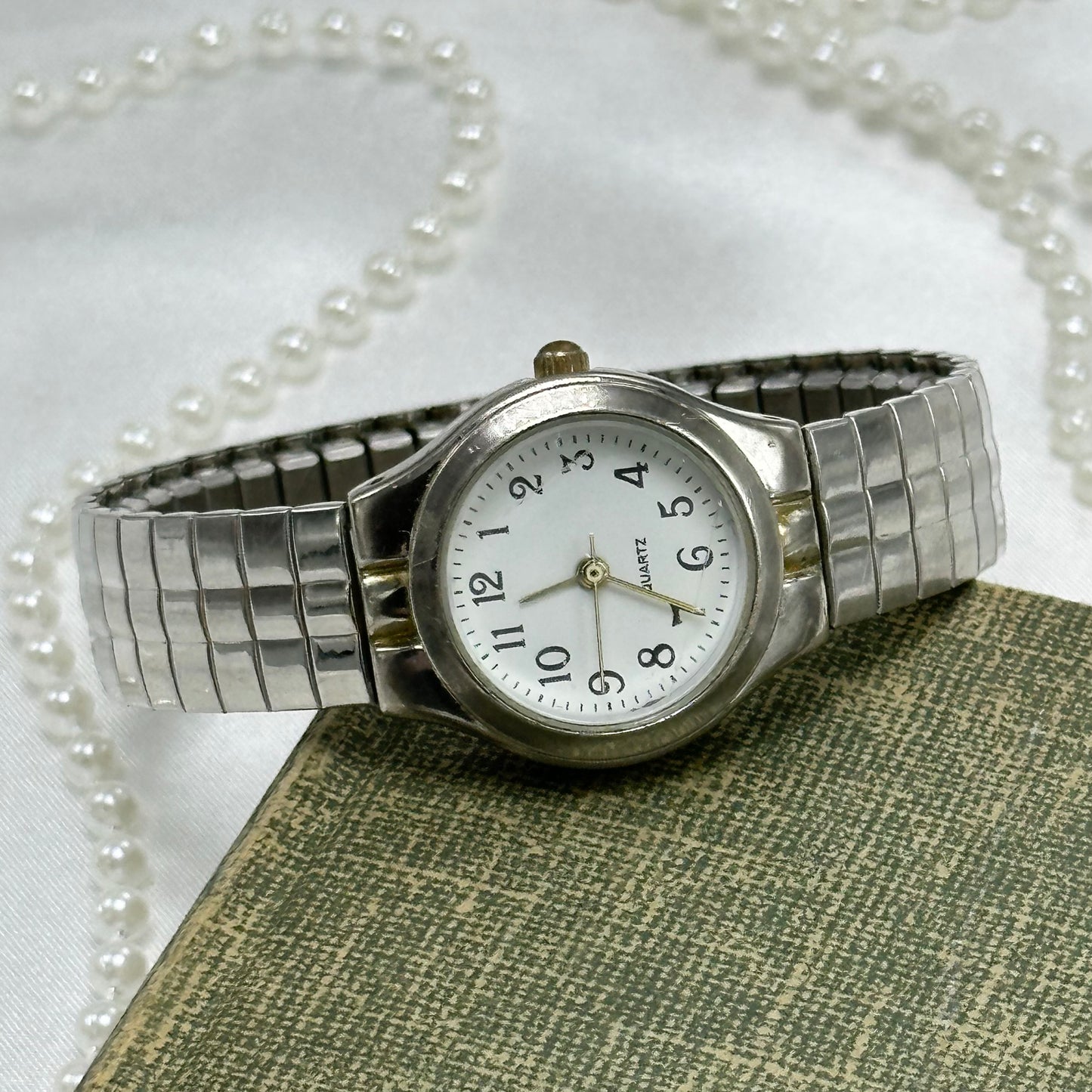 Classic Silver Watch with Round Dial