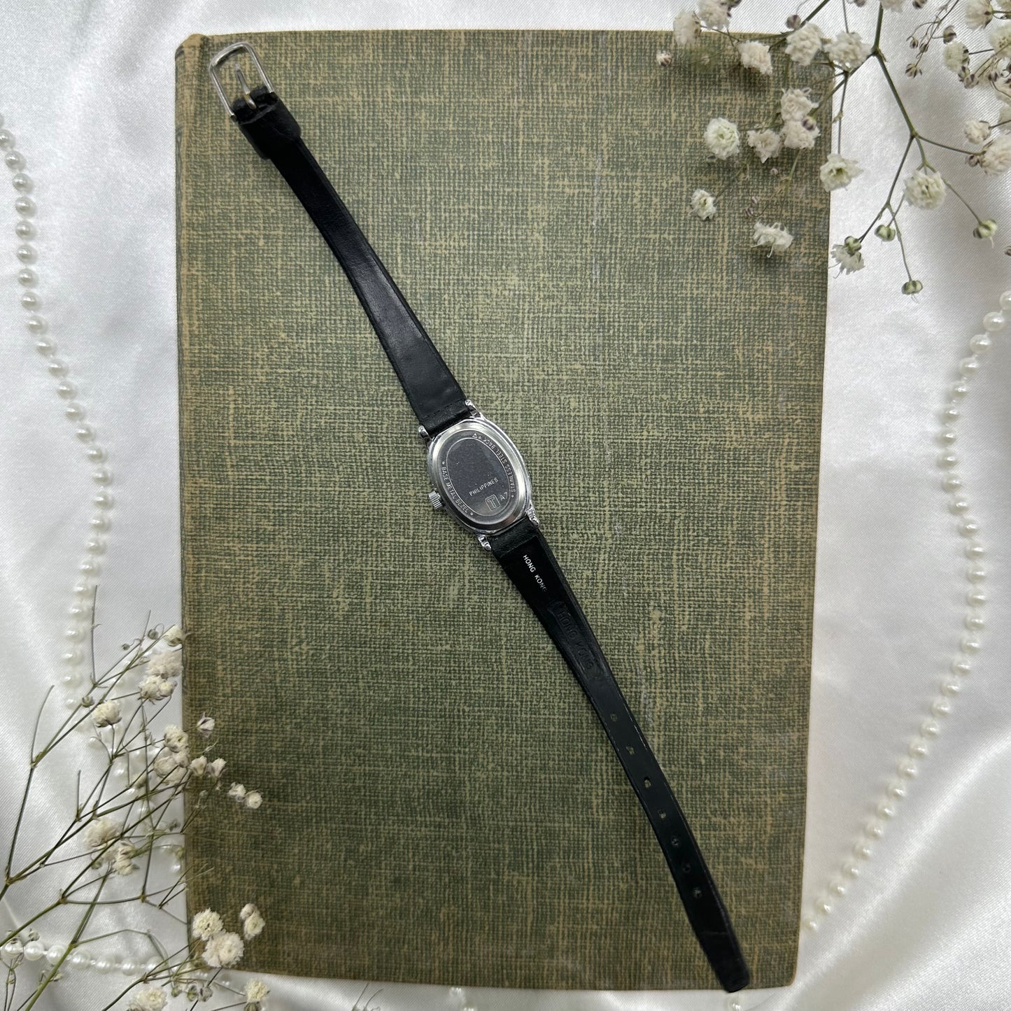 Classic Silver and Black Acqua Watch