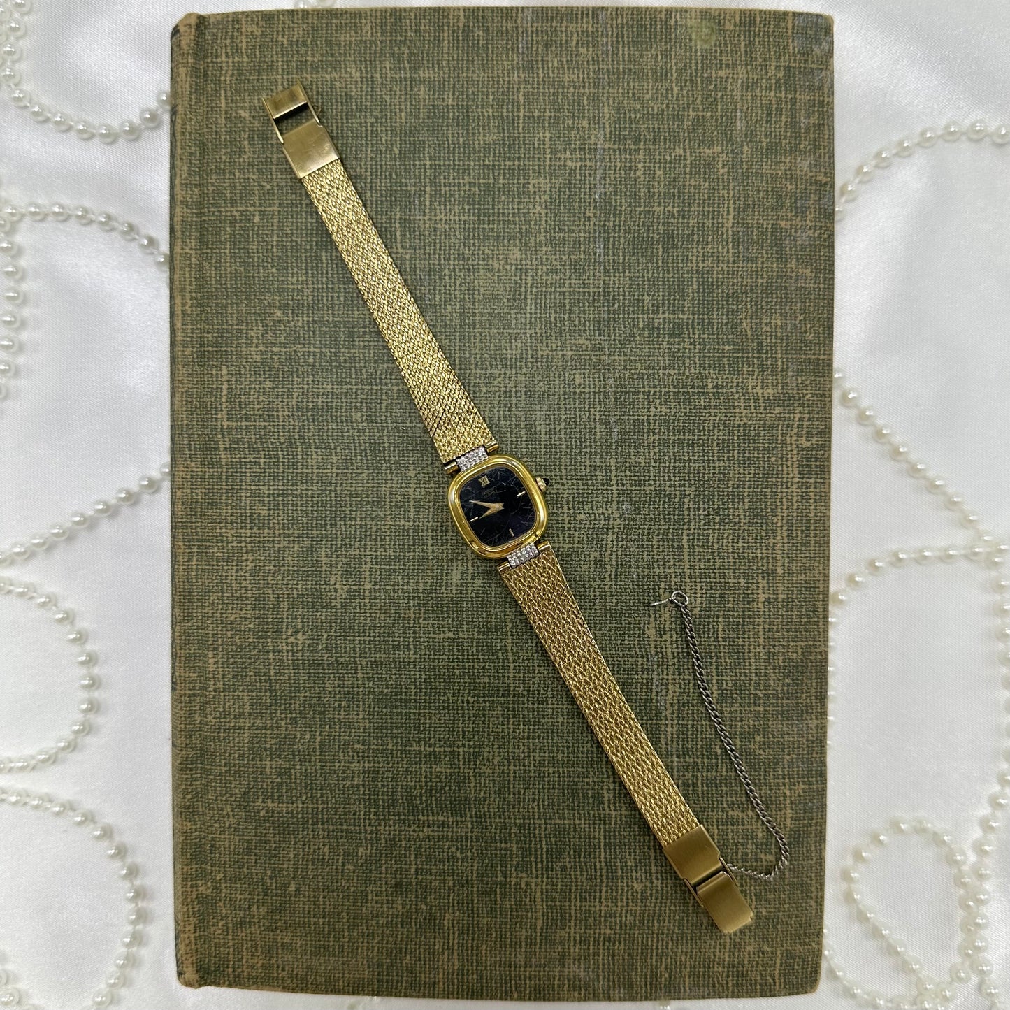 Black Dial Seiko Watch with Diamanté Band