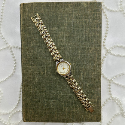 Vintage Gold Citizen Watch with Round Detailed Dial