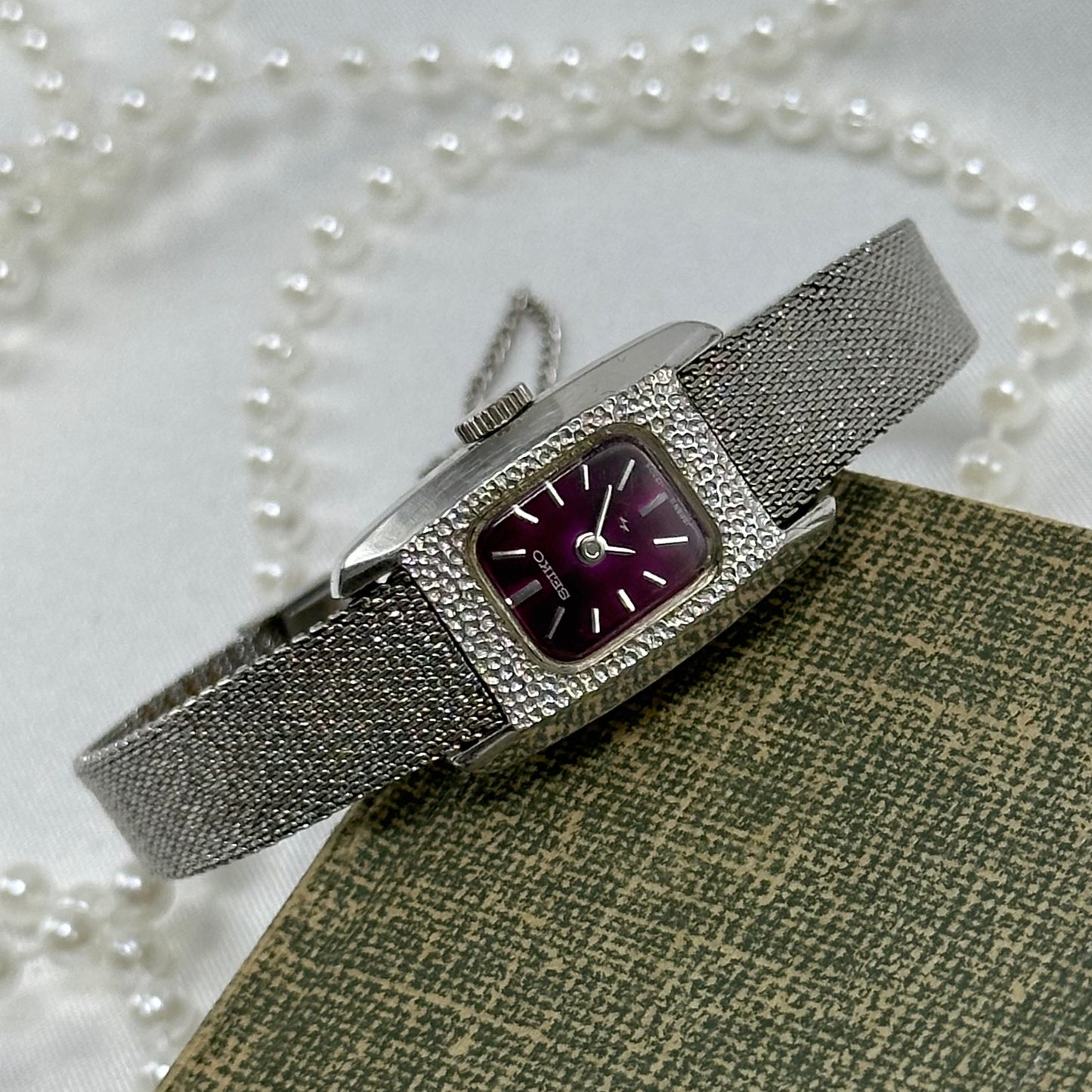 Purple Dial Vintage Silver Seiko Watch