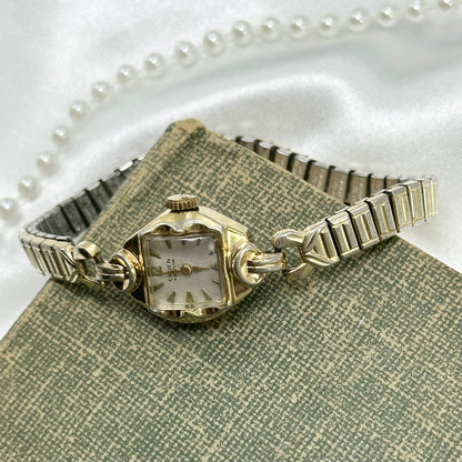 1950's Gruen Wind Up Watch