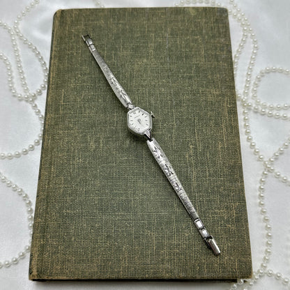 1975 Silver Wind-Up Caravelle Cocktail Watch with Detailed Band