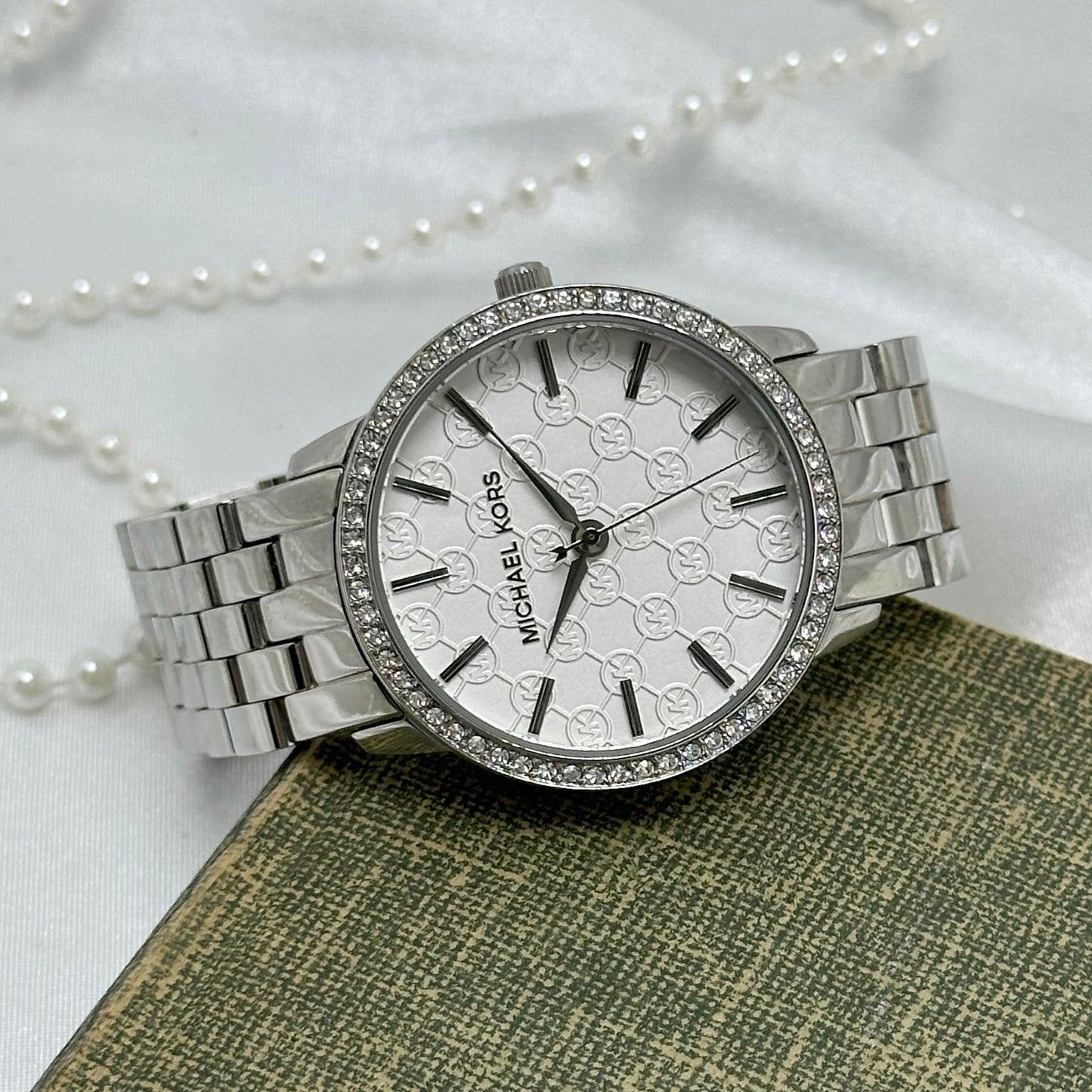 Vintage Silver Michael Kors Watch with Round Diamanté Dial