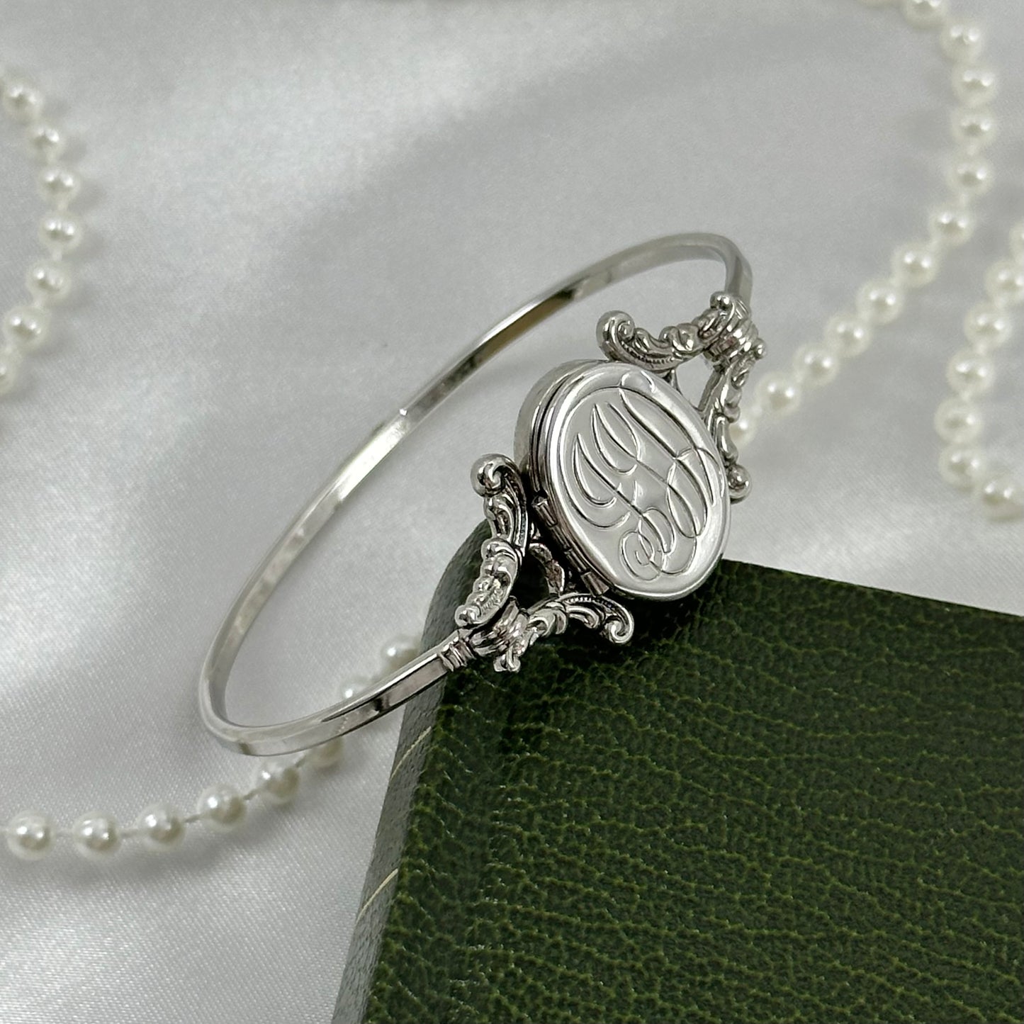 1970's Vintage Silver Avon Hidden Locket Bangle