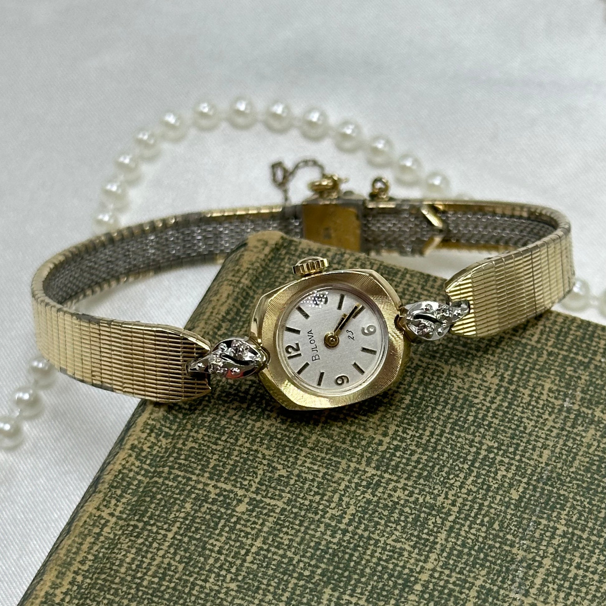 Dainty Vintage 1976 Bulova 23 Jewels Wind-Up Watch