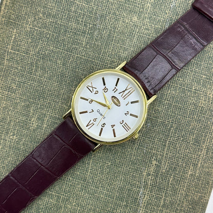 Classic Cambridge Round Dial Watch