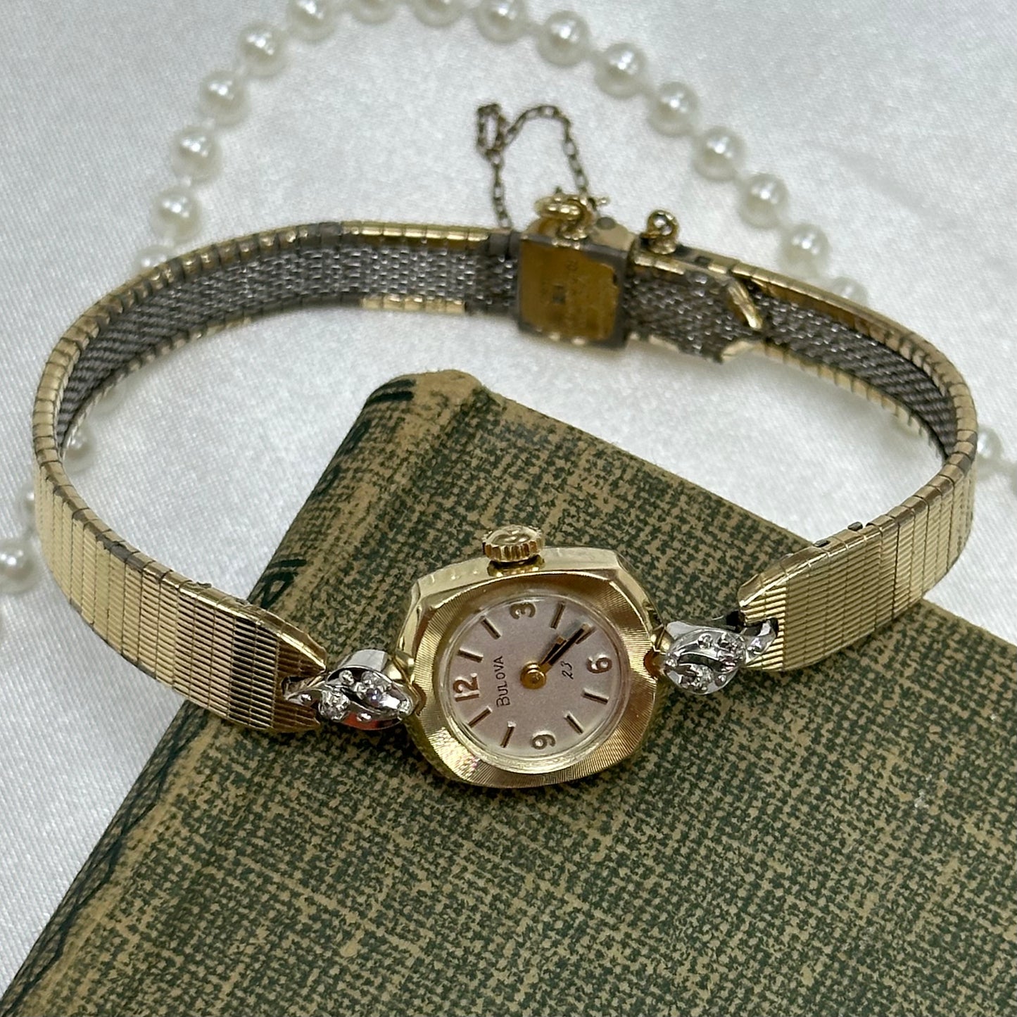 Dainty Vintage 1976 Bulova 23 Jewels Wind-Up Watch
