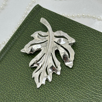 Vintage Art Nouveau Silver Leaf Brooch