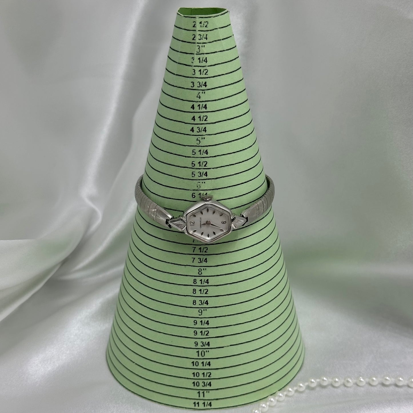 1975 Silver Wind-Up Caravelle Cocktail Watch with Detailed Band