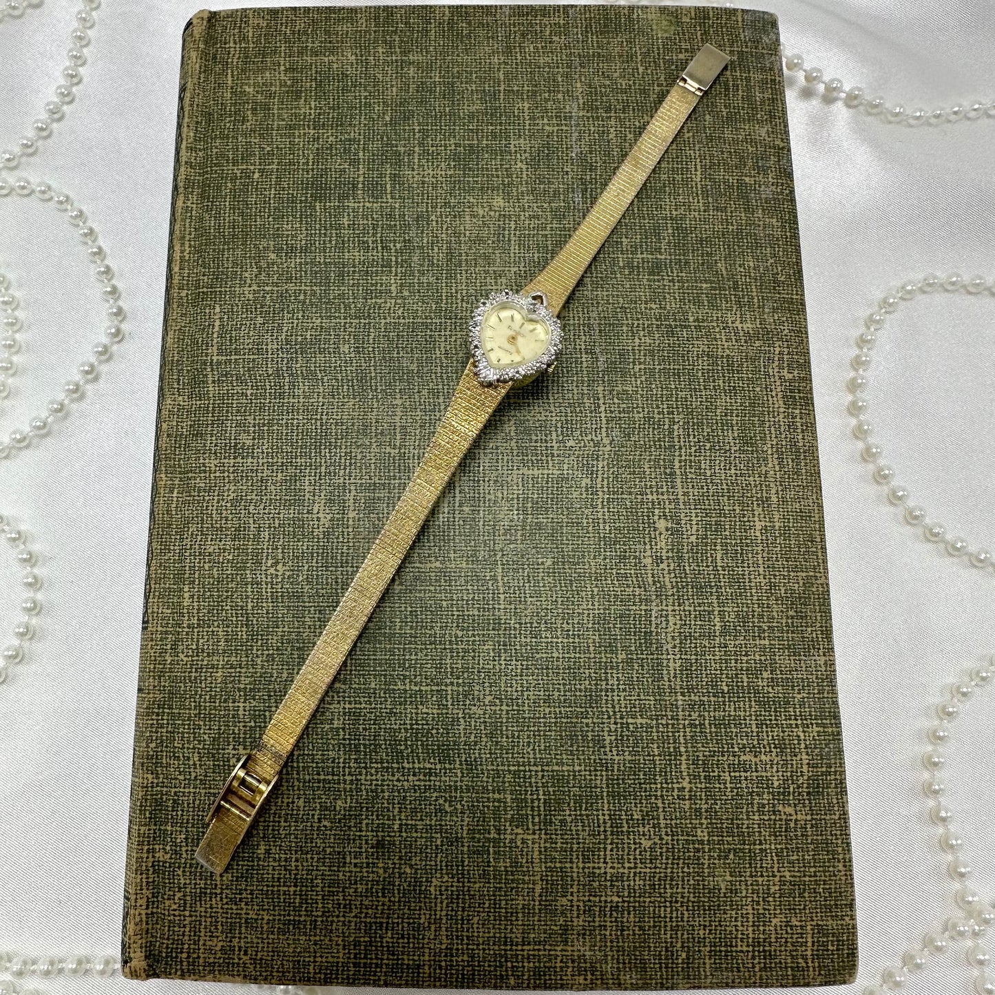 80's Gold Diamanté Heart Dial Watch