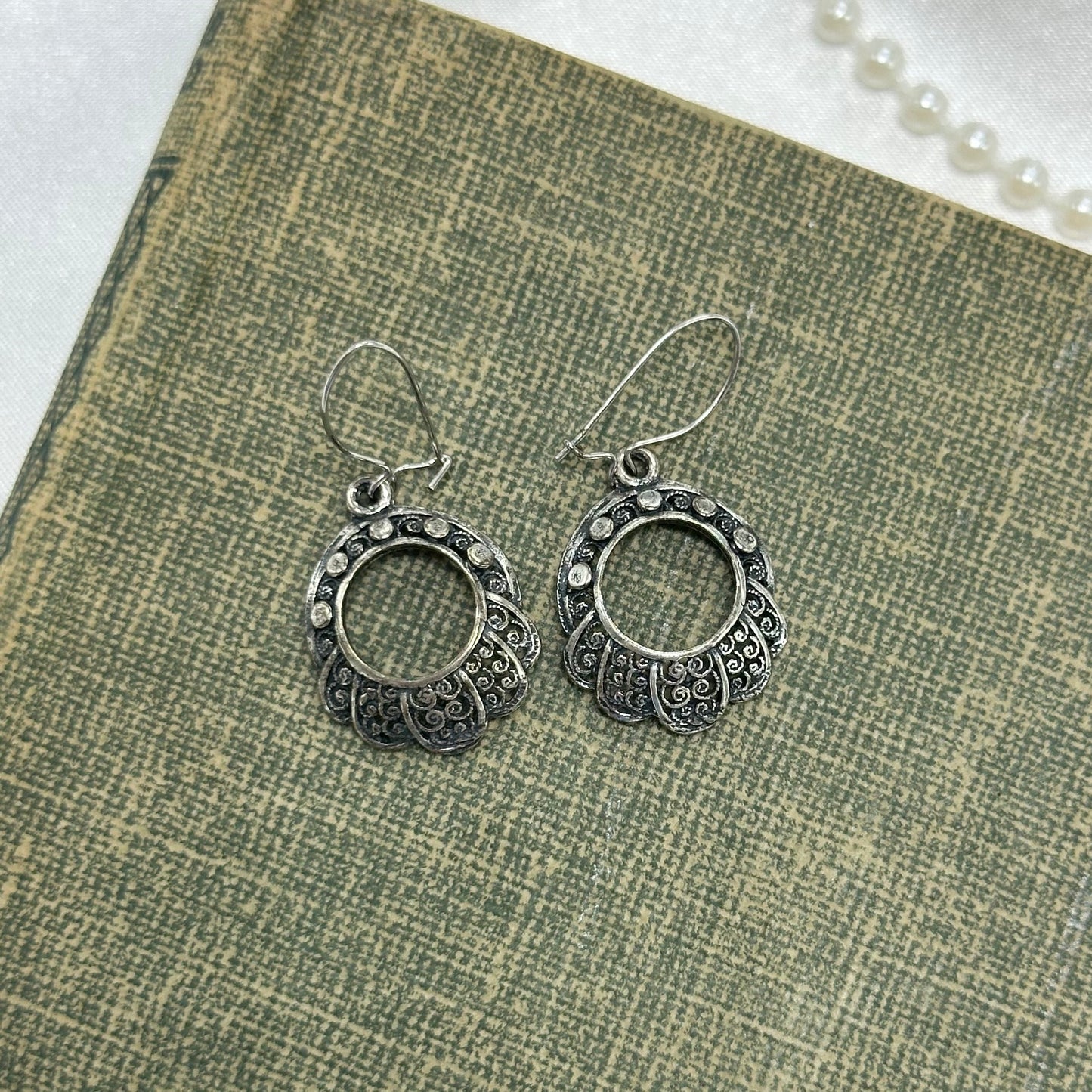 Silver Filigree Earrings