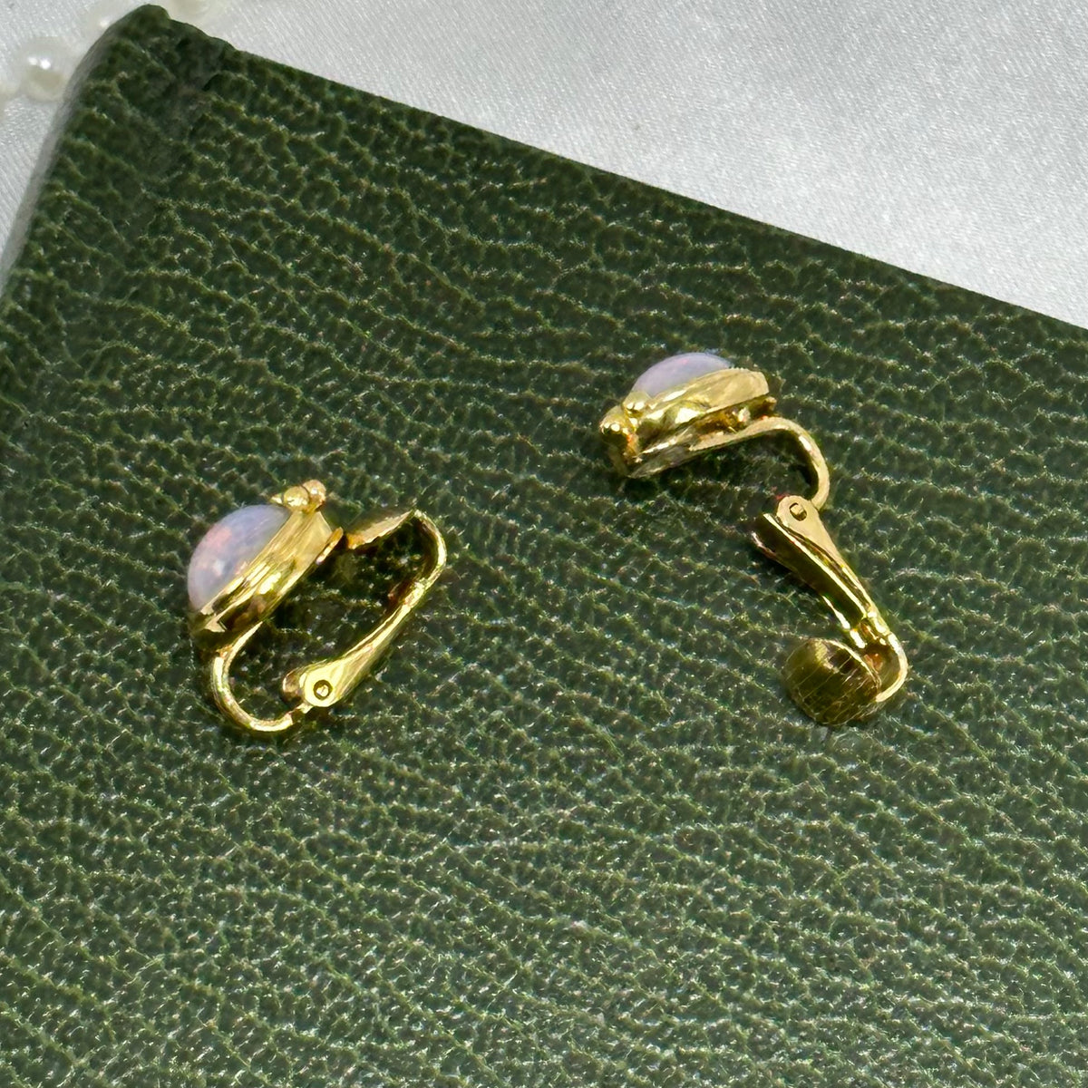 1989 Avon Opal Clip On Earrings