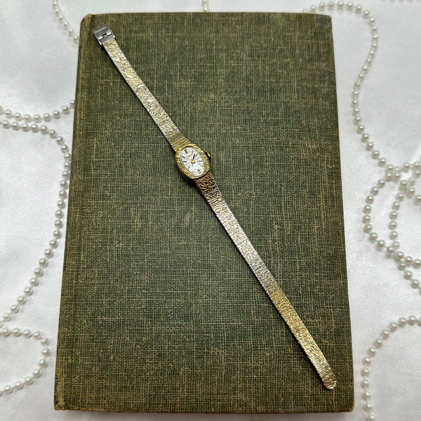 Elegant Gold Vintage Wind-Up Timex Watch