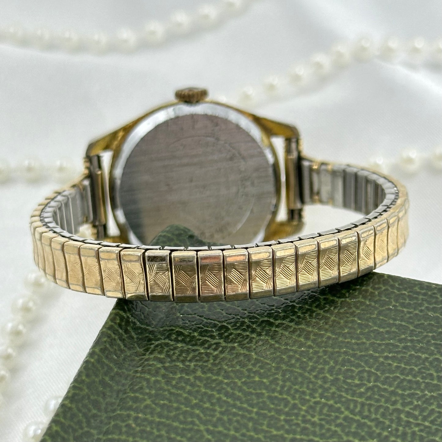 Vintage White and Gold Leaves Manson Wind-Up Watch
