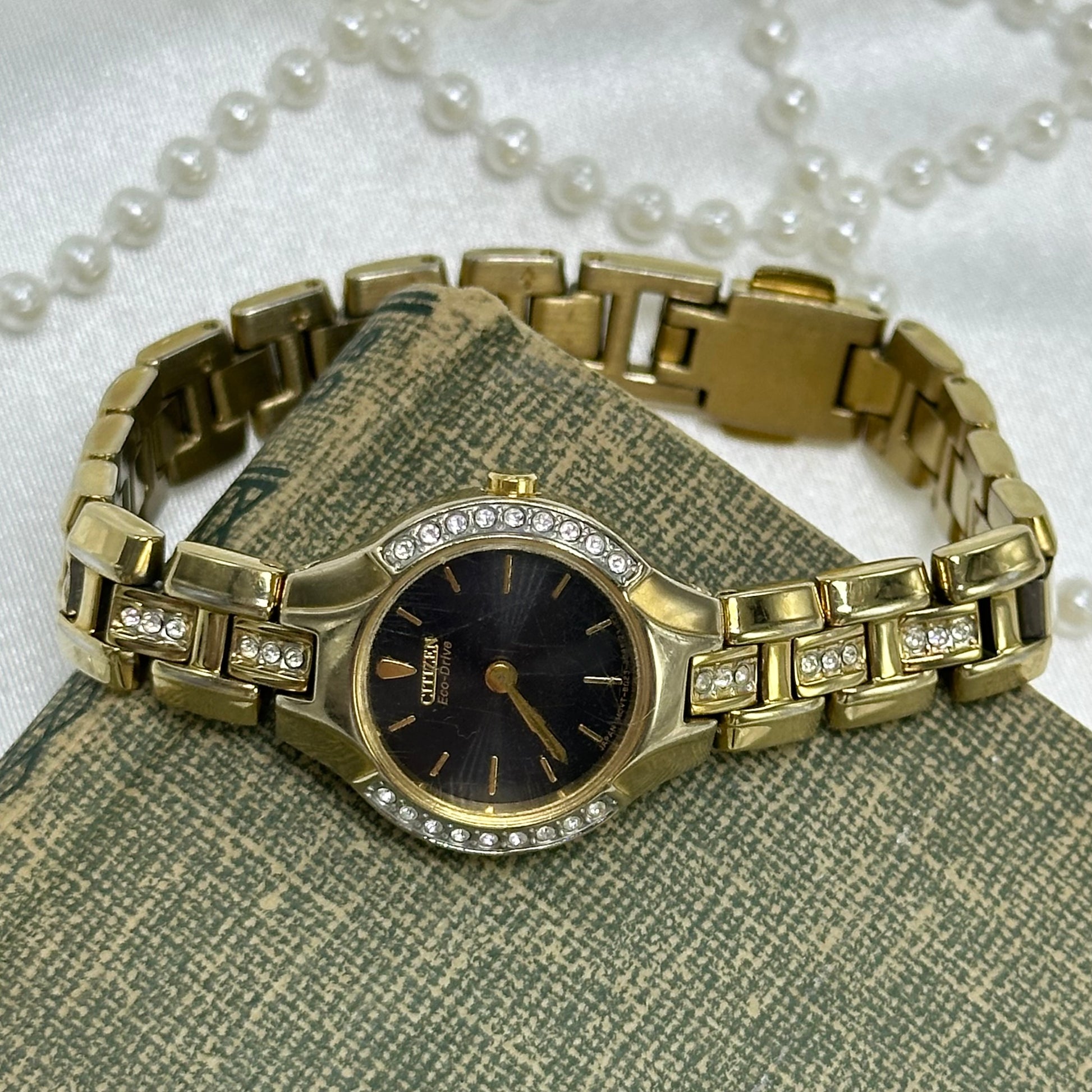 Gold Vintage Diamanté Citizen Black Dial Watch