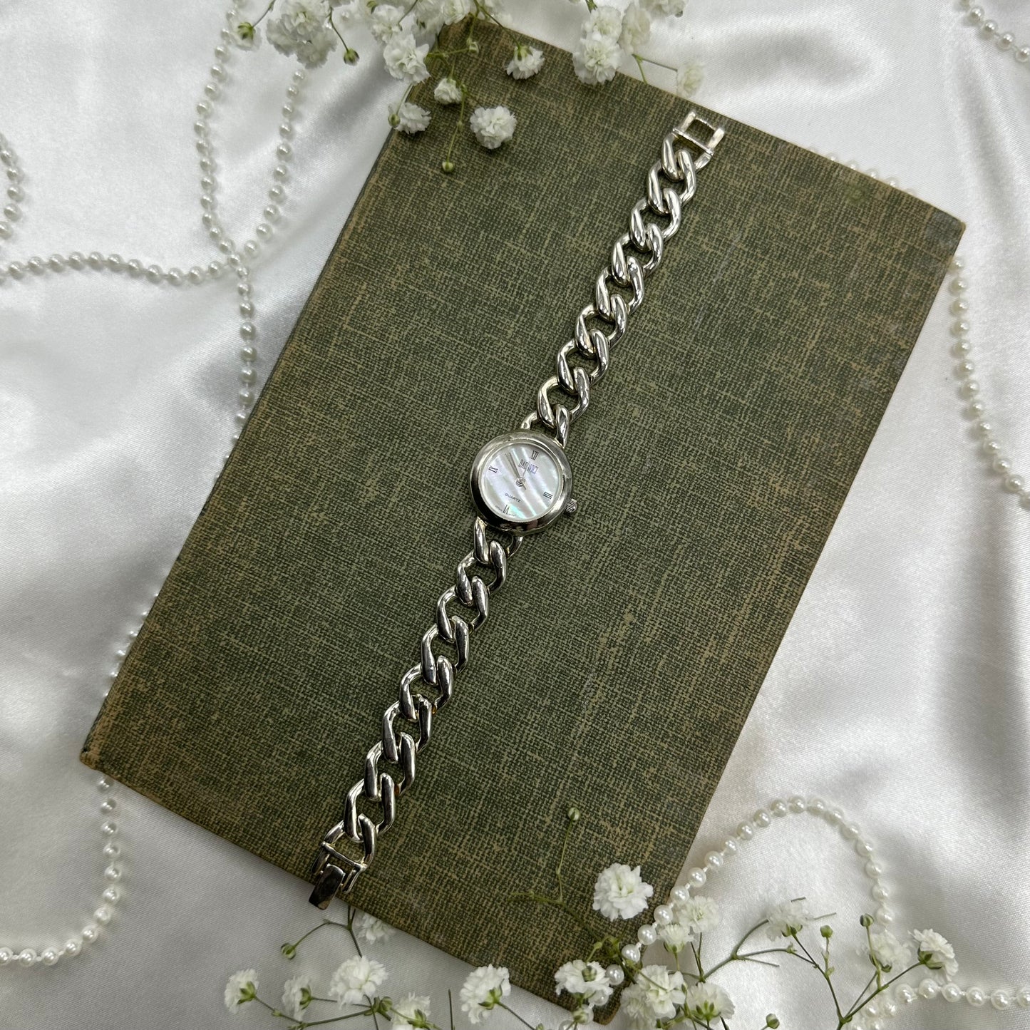 Silver Chain Watch with Mother of Pearl