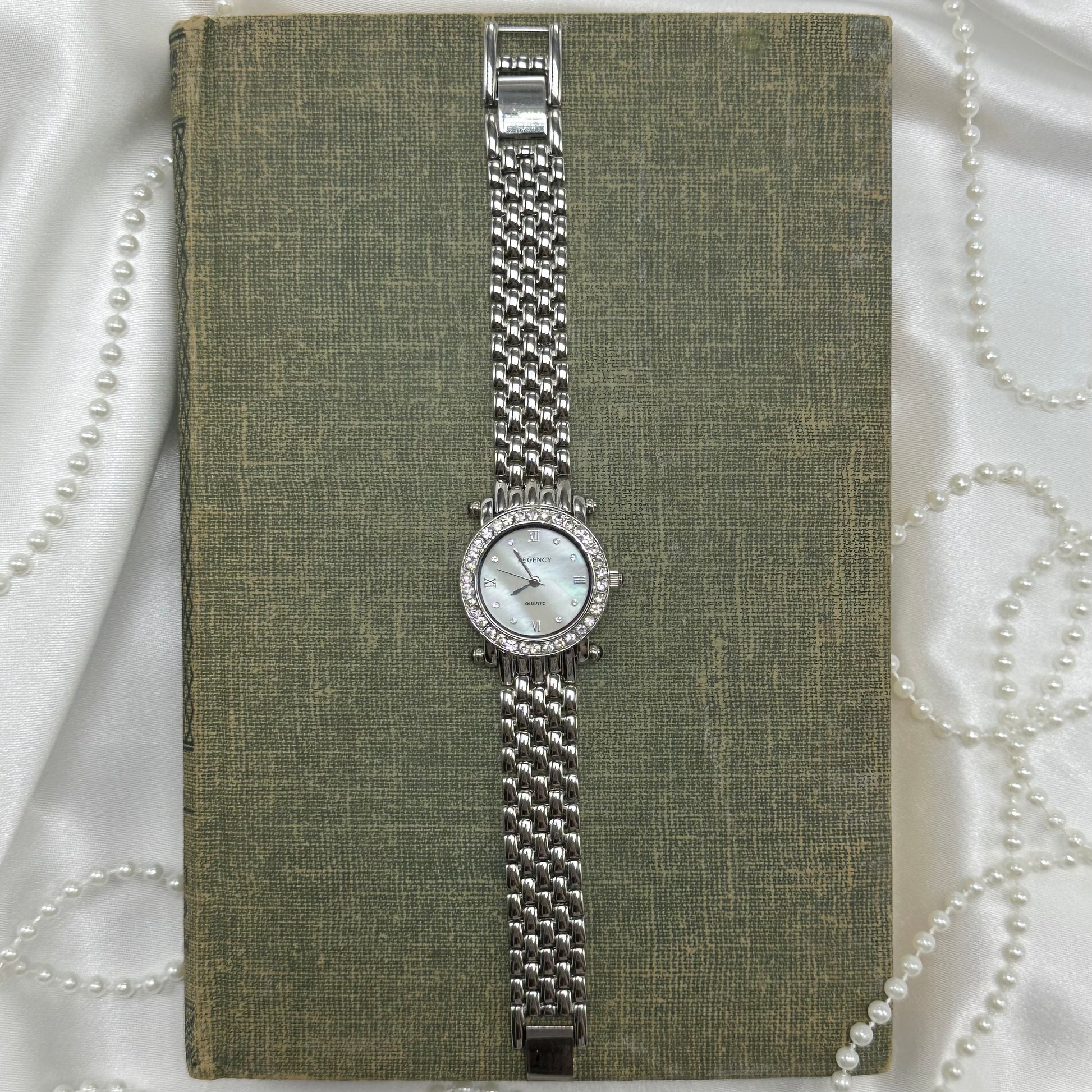 Silver tone Regency women's watch with quartz movement