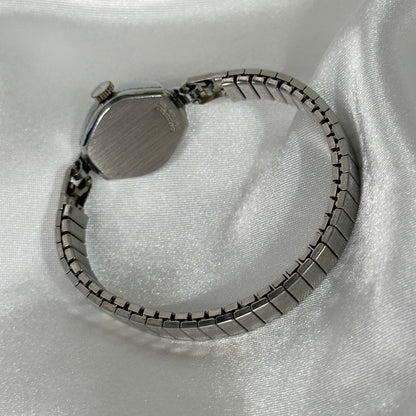 Silver tone Waltham 17 Jewels manual winding watch with stretchable band
