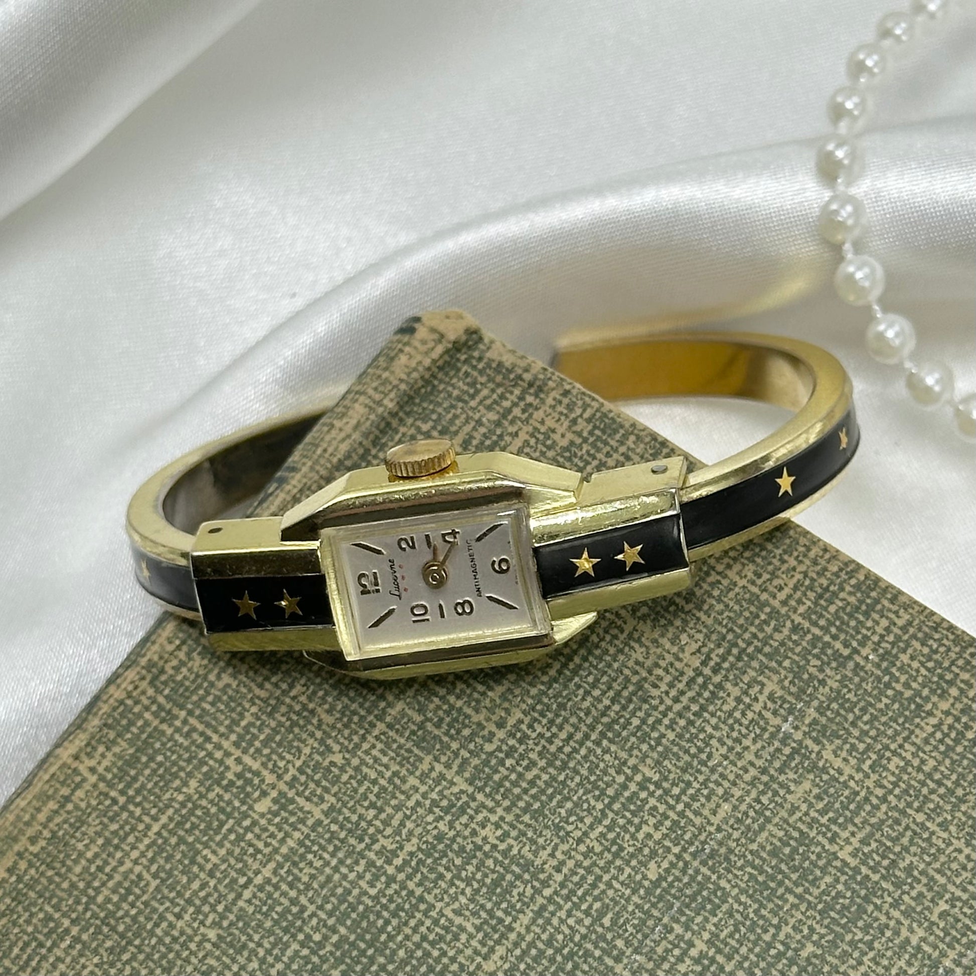 Star Wind Up Cuff Watch