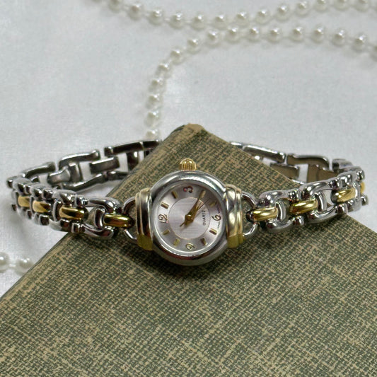 Two-Tone Round Dial Watch