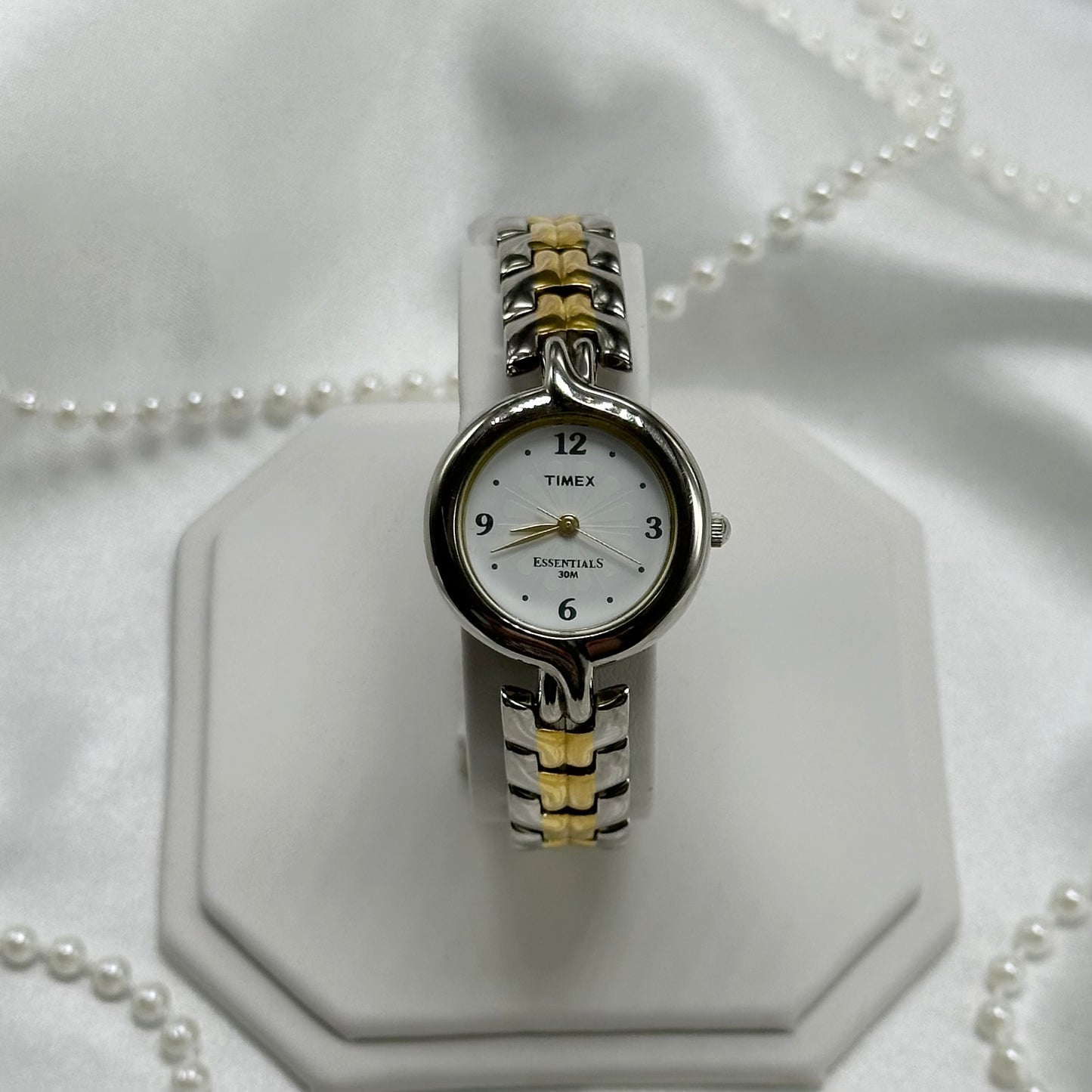 Two-tone Timex Essentials round dial women's watch with quartz movement