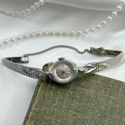 Vintage Benrus Wind-Up Watch with Detailed Band