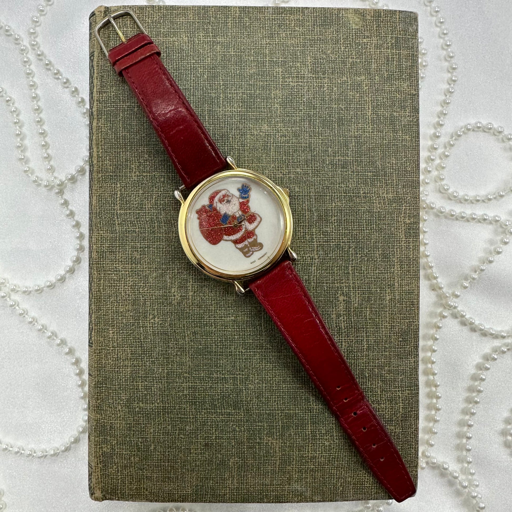 Vintage Glitter Dial Santa Watch - Large Dial