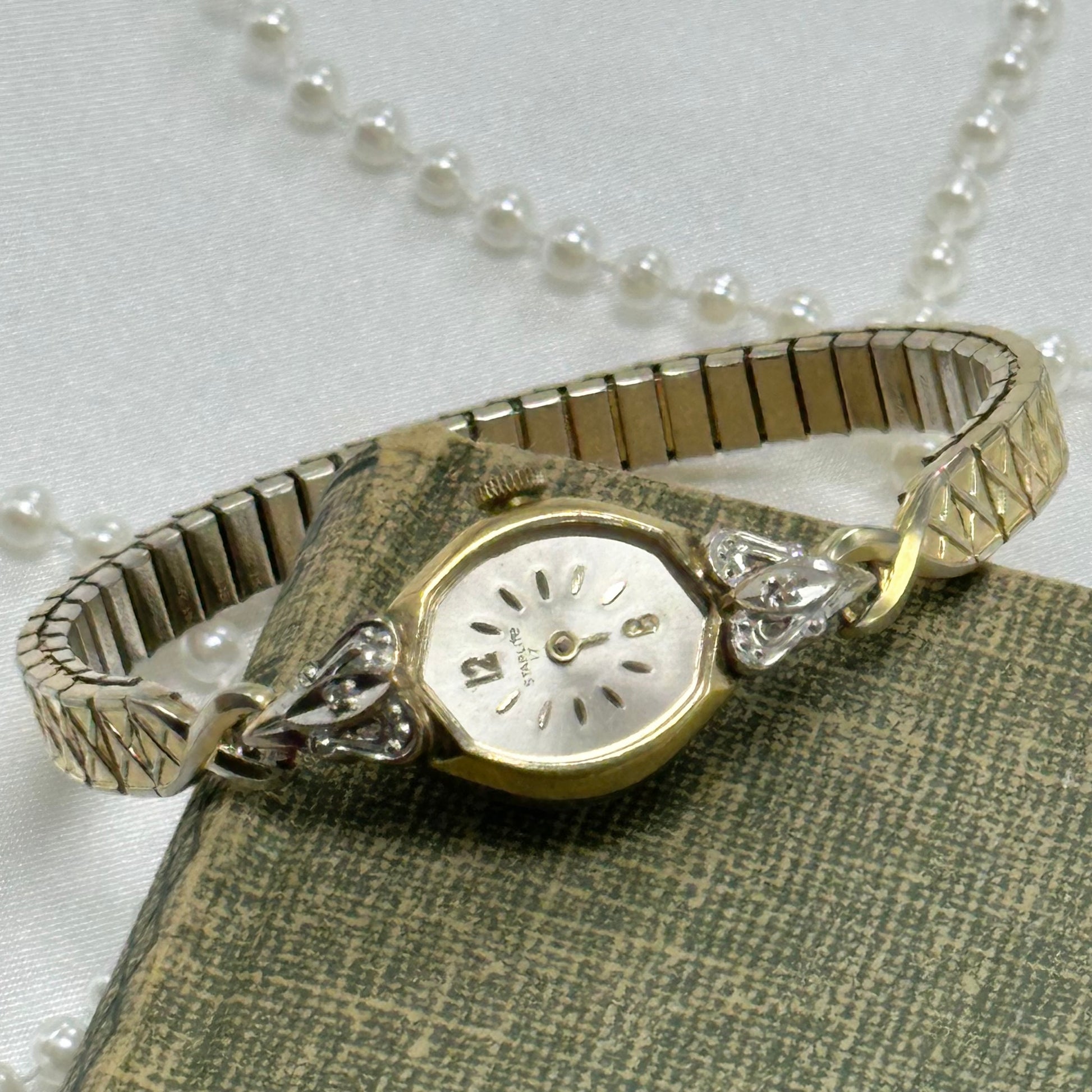 Vintage Gold Diamanté Wind-Up Watch