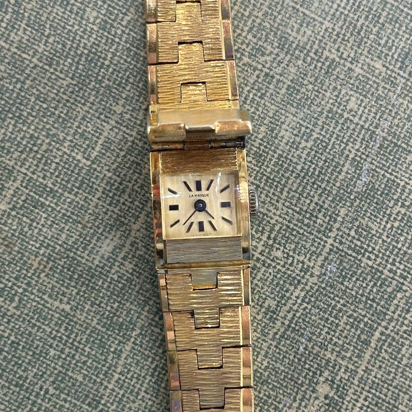 Vintage Gold La Marque Peek A Boo Watch