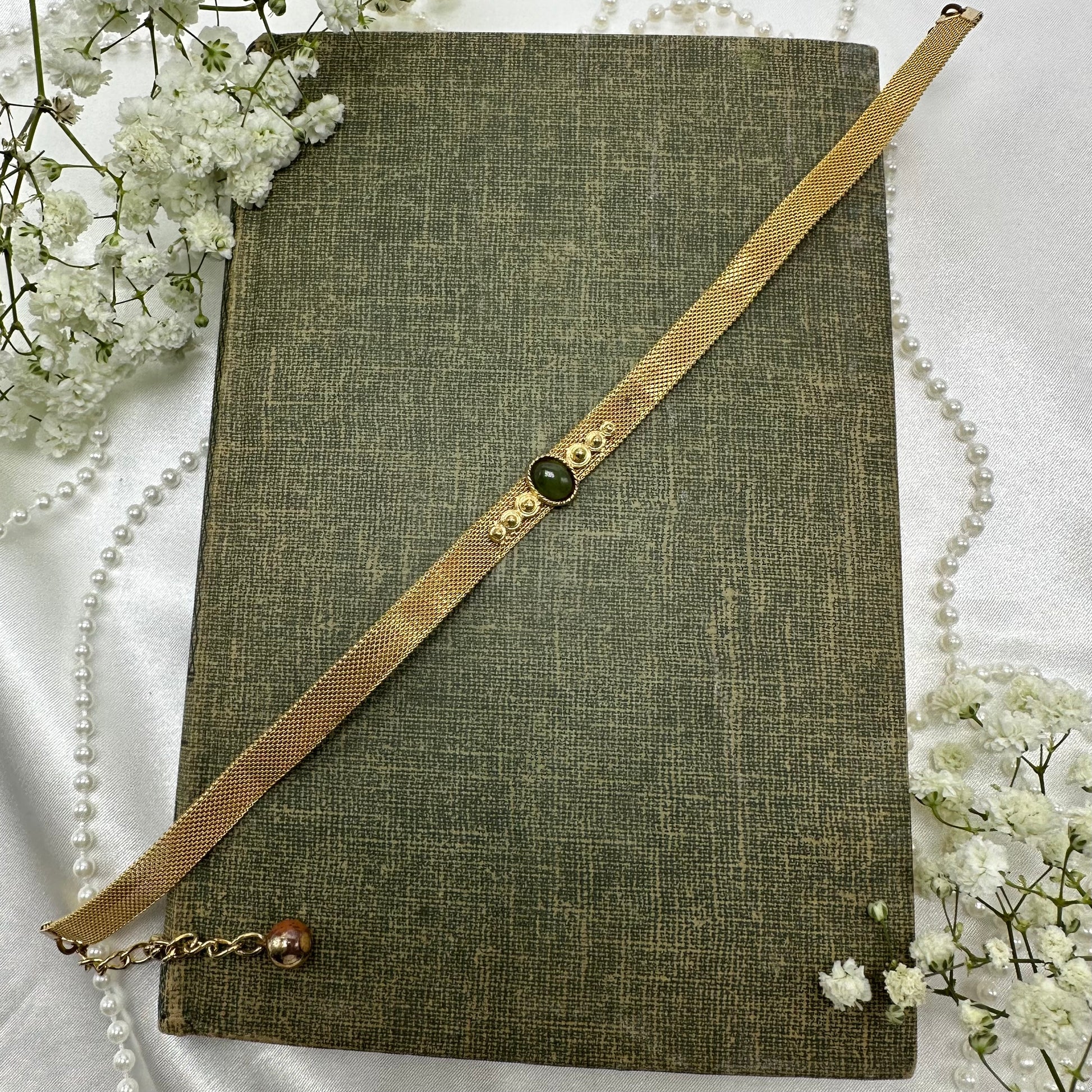Vintage Green Gemstone Choker