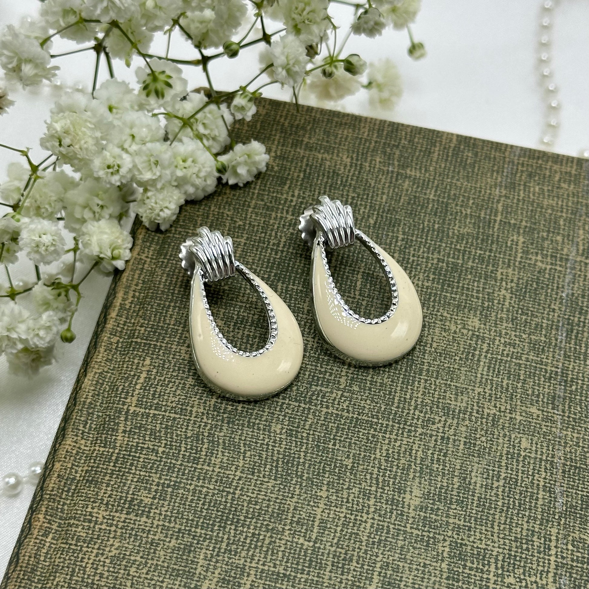 Vintage Silver and Cream Earrings