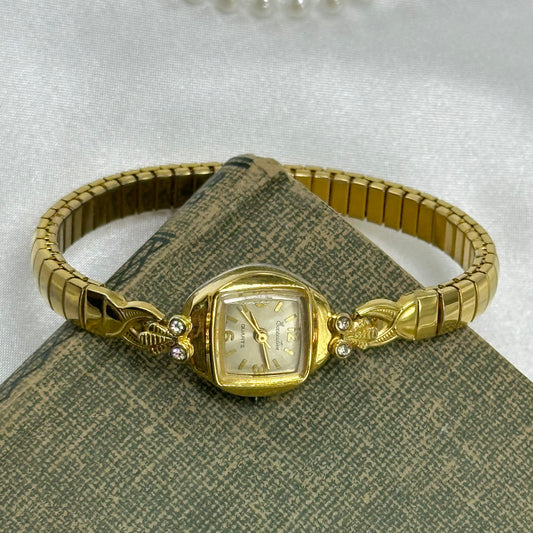 Vintage gold tone Executive watch with quartz movement
