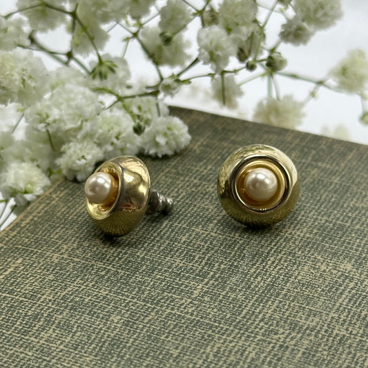 Vintage gold tone faux pearl stud earrings.